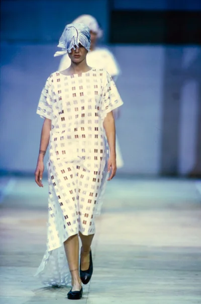 Look 1